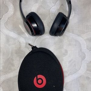 Beats wireless headphones